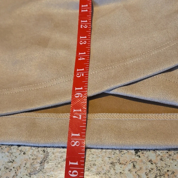 Dressin Mini Skirt Ruche'd one side w/ Draped Asymmetrical Style. Women size L - Picture 13 of 13